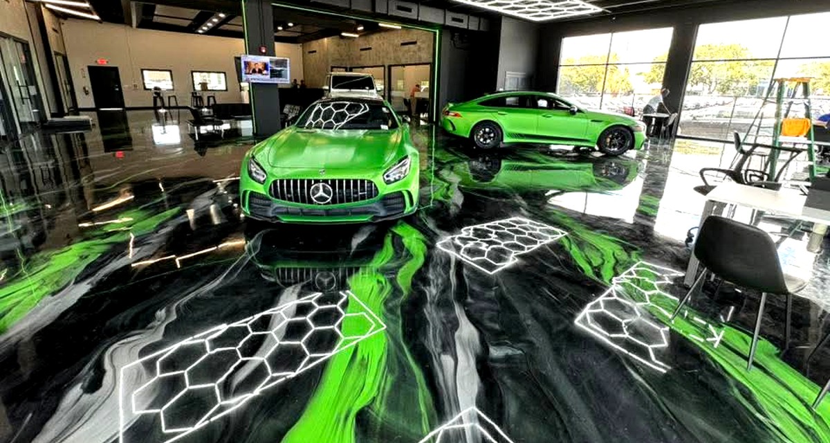 Victory Epoxy / Kris — lime green metallic
